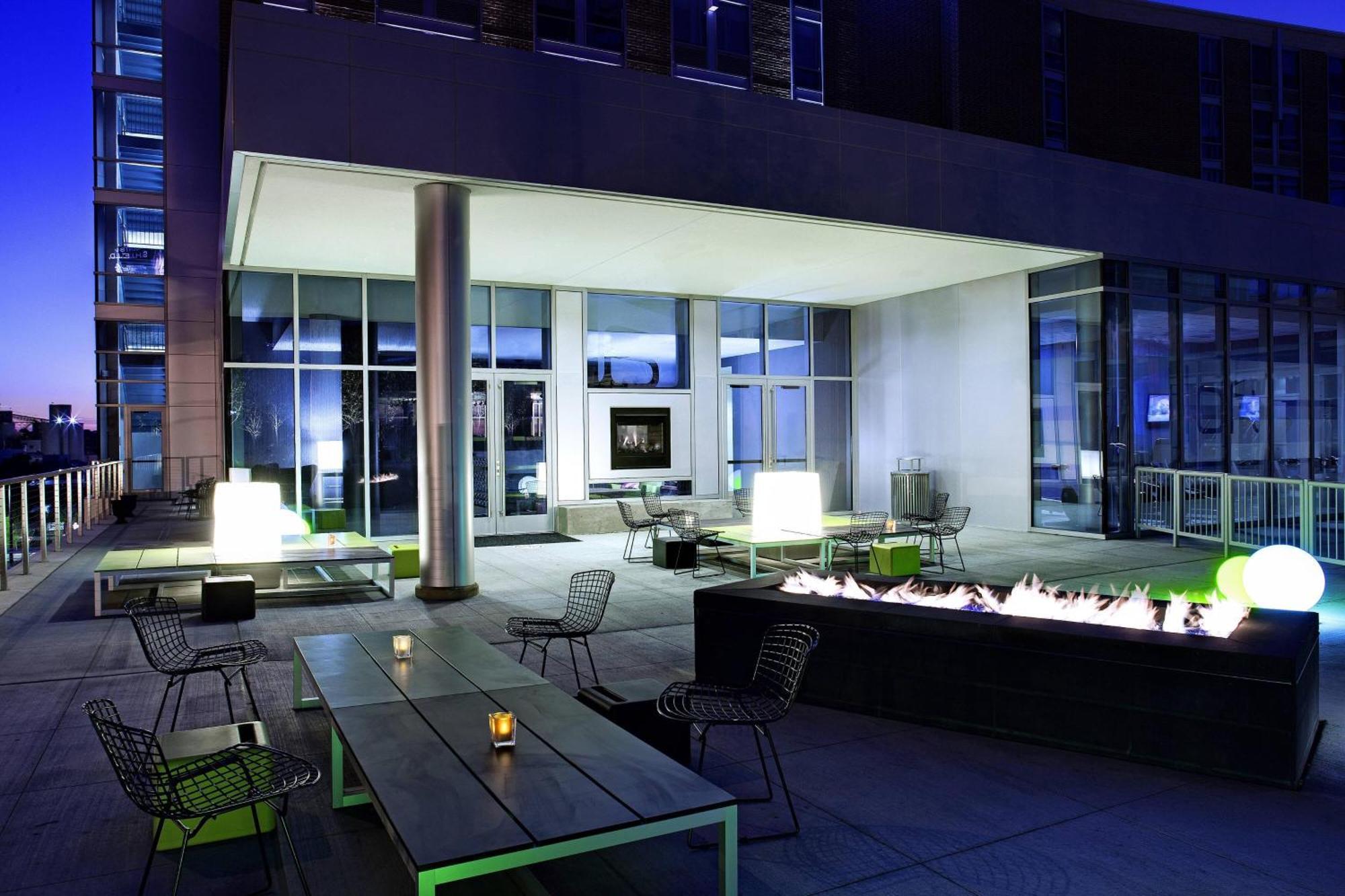 Hotel Aloft Cleveland Downtown Exterior foto