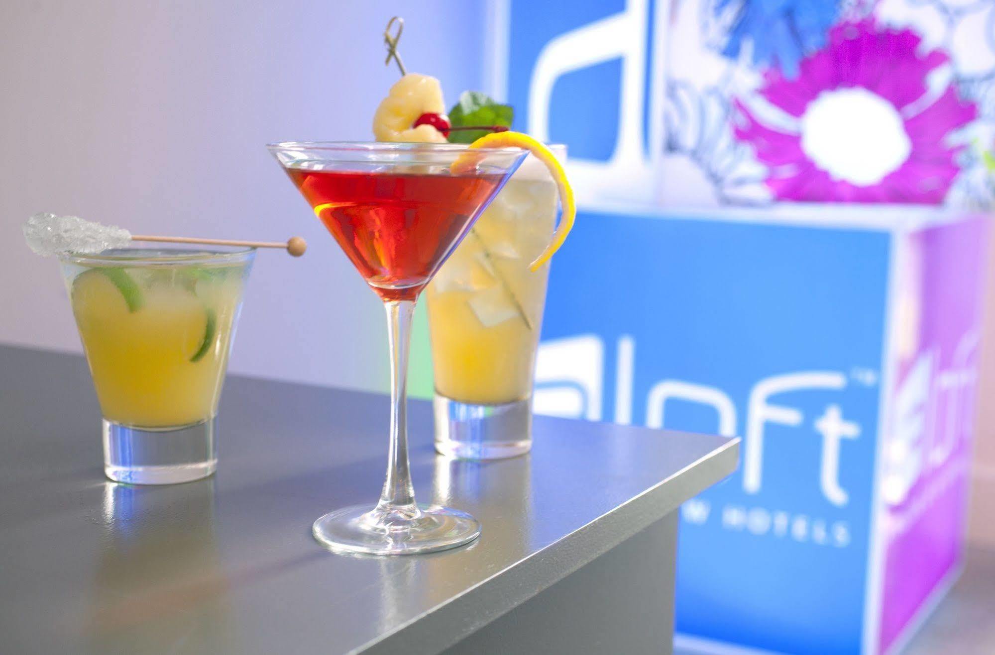 Hotel Aloft Cleveland Downtown Exterior foto